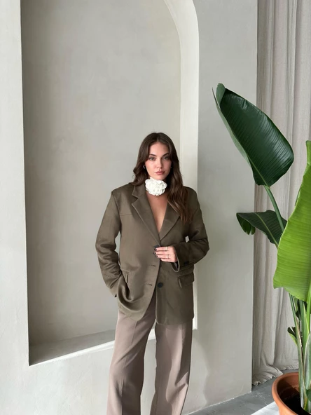 Haki Latte Kemik Düğmeli Süet Ceket - 4