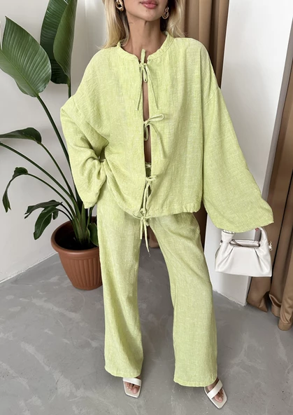 Fıstık Yeşili Önü Bağlamalı Balon Kol Gömlek Pantolon Takım ürün görseli