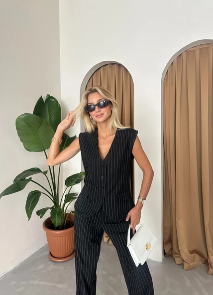 Siyah Çizgili Poliviskon Cepli Yelek Palazzo Pantolon Takım - Resim 7