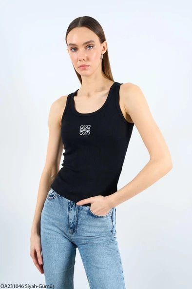 Siyah-Gümüş Kare Nakış Atlet - 3