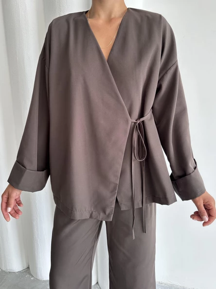 Kahve Lisa Yan Bağlamalı Pantolon Takım - 4