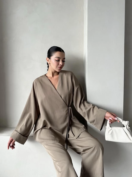 Haki Lisa Yan Bağlamalı Pantolon Takım - 11