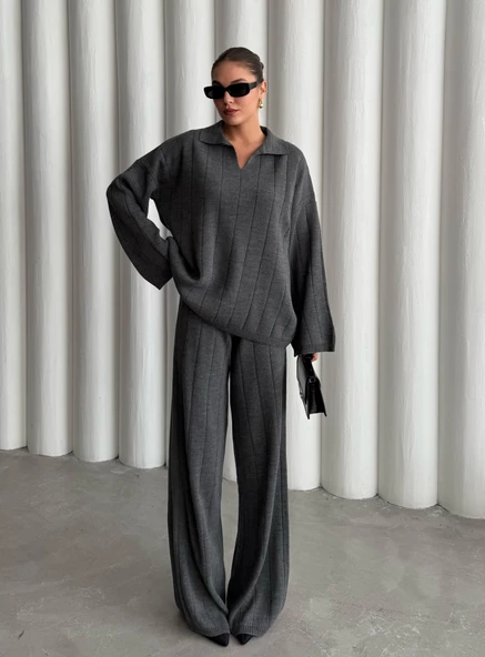 Antrasit Freya Polo Yaka Fitilli Triko Takım ürün görseli