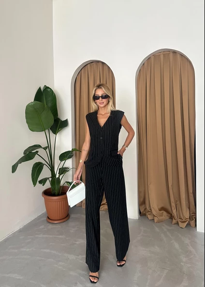 Siyah Çizgili Poliviskon Cepli Yelek Palazzo Pantolon Takım - Resim 4