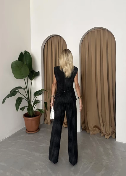 Siyah Çizgili Poliviskon Cepli Yelek Palazzo Pantolon Takım - Resim 9