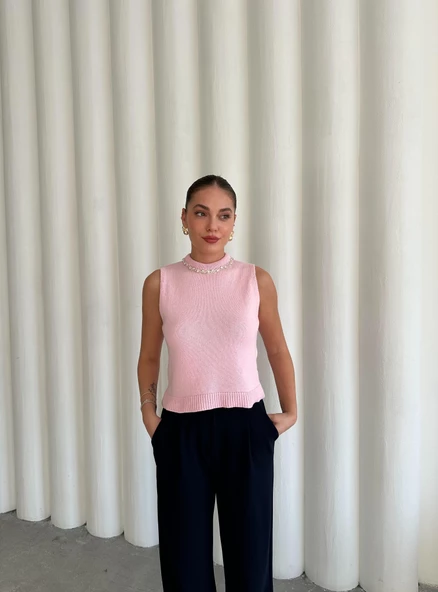 Pembe Seraphine Yakası Taşlı Süveter - 4