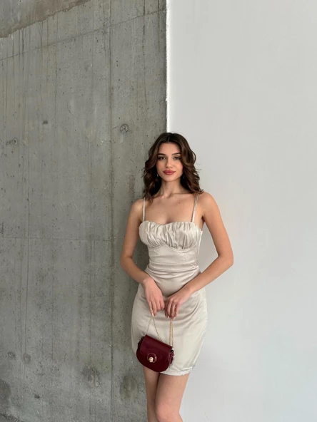 Bej Askılı Mini Saten Elbise - 4
