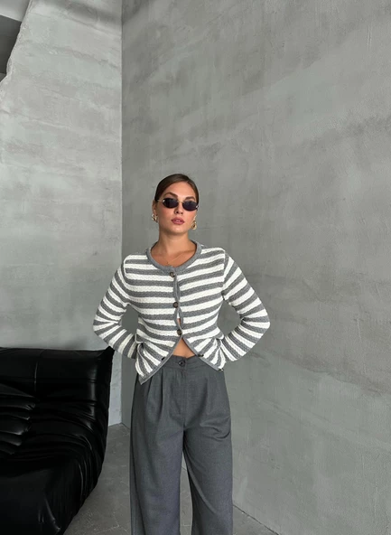 Gri-Krem Mia Örme Yan Çizgili Hırka - Resim 3