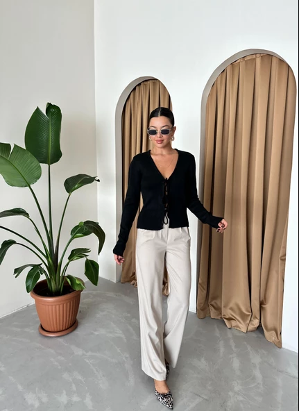 Siyah Three Bağlamalı Hırka - Resim 7