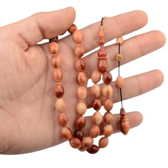 Özel Seri İmzalı Sistem Püsküllü 11x8.5 mm Arpa Kesim Sıkma Kehribar Tesbih - Resim 2