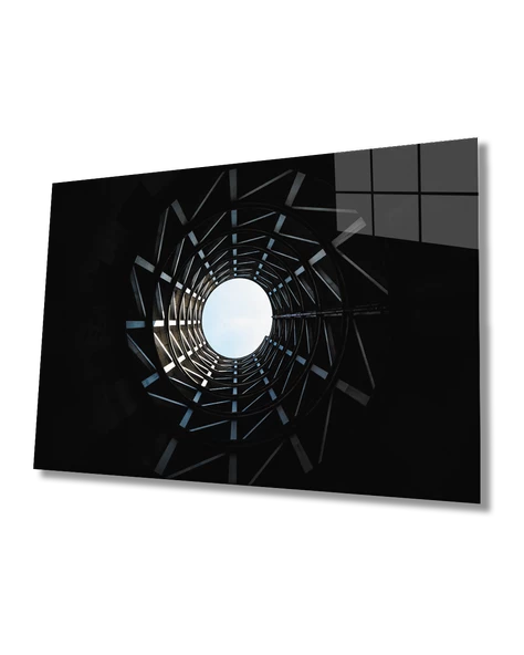 Siyah Beyaz  Aşağıdan Yukarı Doğru