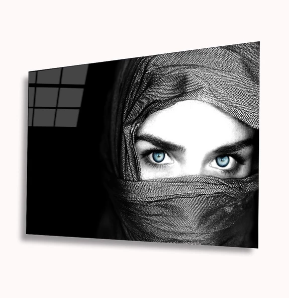Siyah Beyaz İnsan Fotoğrafları Dekoratif ve Modern Cam Tablo
