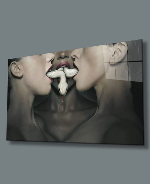 Ağzından Yılan Çıkaran Kadınlar Tablo ürün görseli