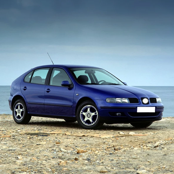 Seat Leon 2000-2005 Radyatör Alt Takozu 1 Adet 1U0121367A - 2