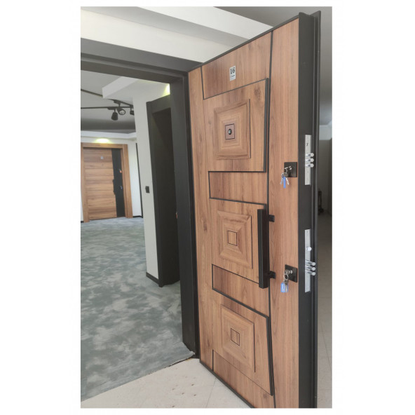 TEZ-1451 Statik Kasalı Kabartmalı Model Çelik Kapı, Daire Kapısı, Villa Kapısı - 3