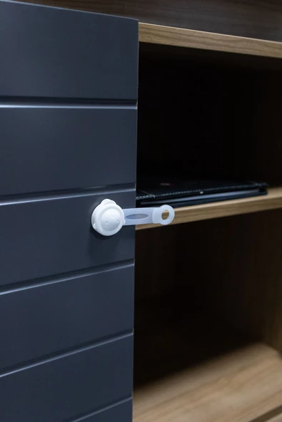 2 Adet İz Bırakmaz Kolay Montaj Çift Kapaklı Dolap Kilit Koruyucu Ve Kilit Bebek Güvenlik - Resim 5