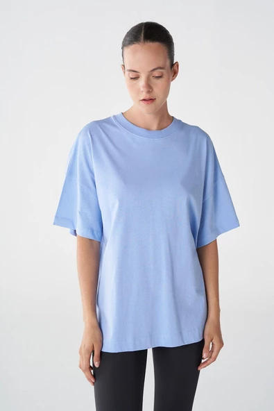 HUMMEL KADIN KISA KOL T-SHIRT HMLSHURA OVERSIZET-SHIRT S/S 911858
