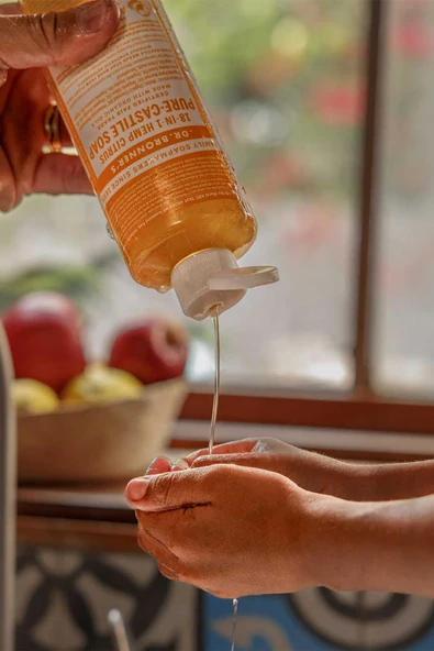 Dr.Bronner's Çok Amaçlı Sıvı Sabun Narenciye Kokulu 473ML - 4