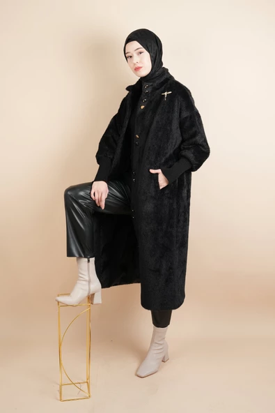 Tesettür Kaban Uzun Kaban Çift Düğmeli Geniş Ribana Kol Angora Siyah