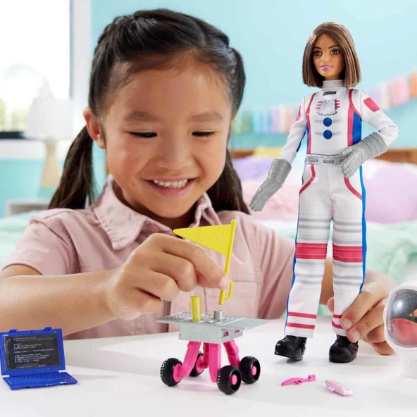 Barbie Deluxe Astronot Kariyer Bebeği HRG45 - 3