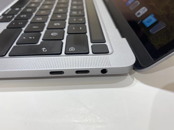 MACBOOK PRO 13'' 2020(2GHZ i5-16GB Ram-512 SSD) A2251 Teşhir - 7