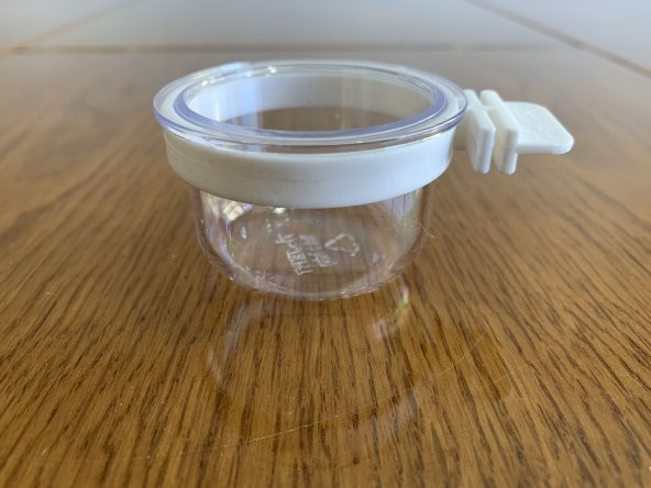 Kafes Kuşları İçin Kelepçeli Mamalık ( 1 Adet ) - 2