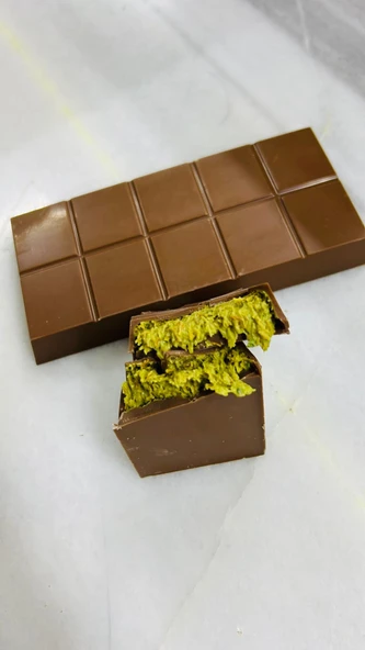 Fıstıklı Kadayıflı Gerçek Dubai Çikolatası 200gram - 2