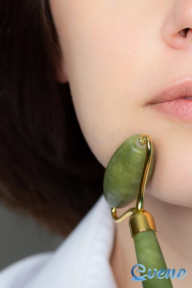 Evene Yüz Masaj Aleti Yüz Masaj Taşı Yeşim Taşı Face Roller Yüz Sıkılaştırıcı - 3