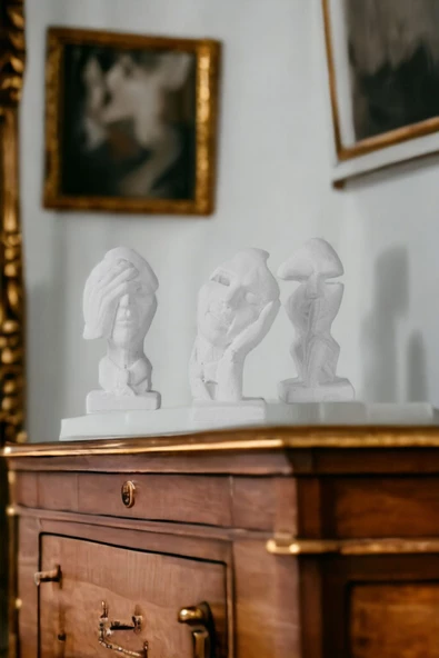 Rugad Biblo Dekoratif Heykel Görmedim Duymadım Bilmiyorum  Biblosu Beyaz Model 31 ürün görseli 1