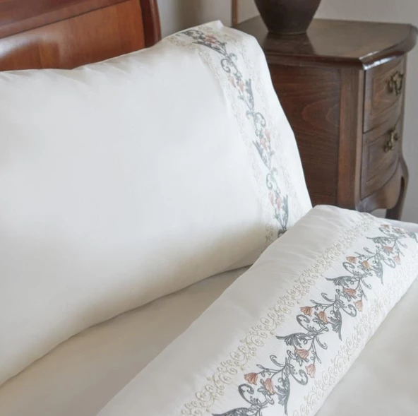 Karaca Home Belen Beyaz Çift Kişilik Nakışlı Nevresim Takımı - 3