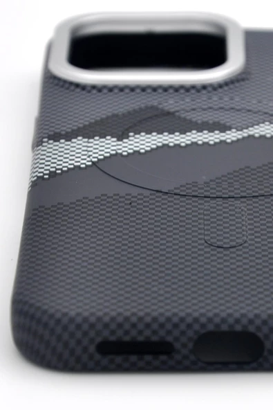 iPhone 11 Uyumlu Dijital Desenli MagSafe Şarj Özellikli Silikon Kapak Kılıf - Resim 4