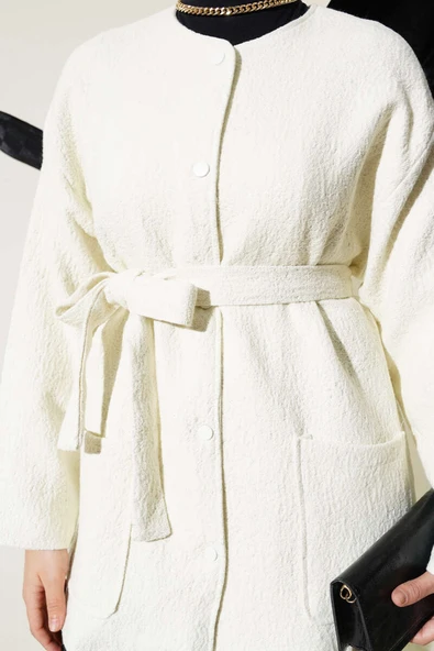 Sim Detaylı Kuşaklı Ceket Ekru - Resim 4