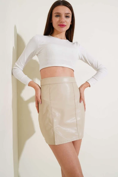 Kısa Yırtmaçlı Deri Etek Bej ürün görseli 1