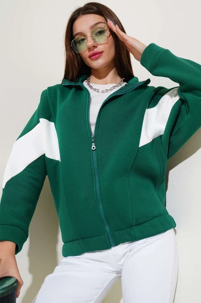 Garnili Üç İplik Salaş Kısa Hırka Yeşil