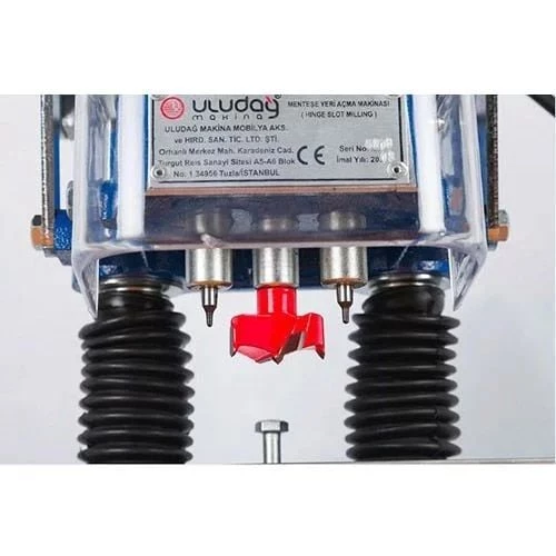 Uludağ Tas menteşe yeri açma makinesi - 2