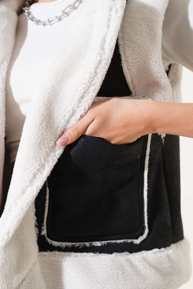 İçi Kürklü Çift Cepli Kısa Yelek Siyah - Resim 4