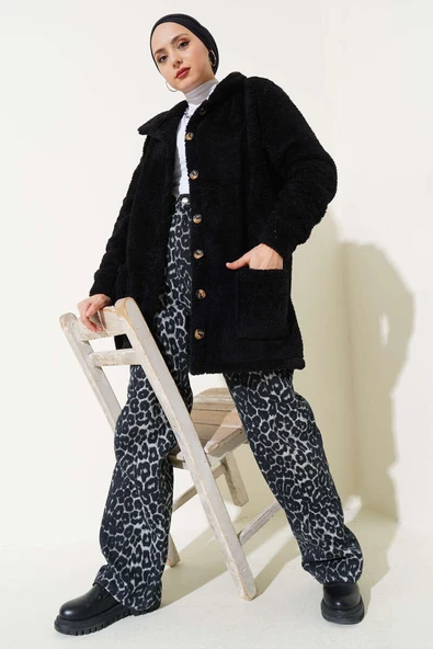 Düğmeli Peluş Hırka Siyah - Resim 2