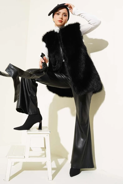 Lolita Peluş Kuşaklı Yelek Siyah ürün görseli