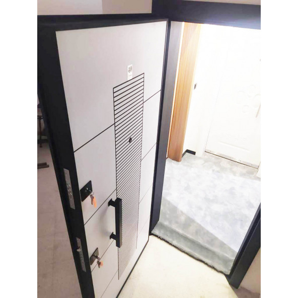 TEZ-1593B Siyah Renk Statik Kasalı Rustik Çizgili Model Çelik Kapı, Daire Kapısı, Villa Kapısı - 5