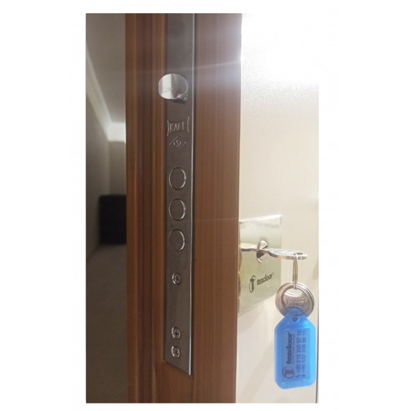 TEZ-3451 Ahşap Kaplama Kabartma Model Çelik Kapı, Daire Kapısı , Villa Kapısı - 5