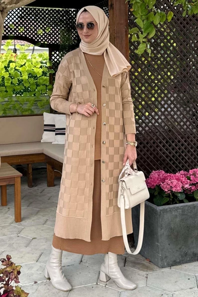 Dama Desenli Bej Triko Hırka - Resim 6