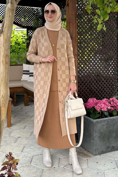 Dama Desenli Bej Triko Hırka - Resim 3