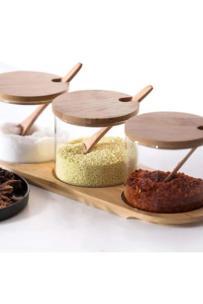 Yenigeldi 3 Adet Şeffaf Cam Kavanoz Seti Doğal Bambu Kapaklı Kaşık ve Bambu Standlı Baharatlar İçin Bidon Sakl