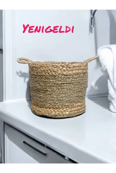 Yenigeldi (YÜKSEKLİĞİ:30-GENİŞLİĞİ:35 CM) 1 Adet Saplı Yuvarlak Dekoratif Hasır Sepeti Yen240005b