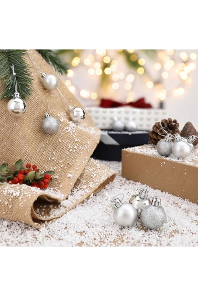 Yenigeldi 12'li Gümüş 3 Cm Yılbaşı Topu, Noel Topu, Çam Ağacı Topu, Süs Topu ürün görseli 1