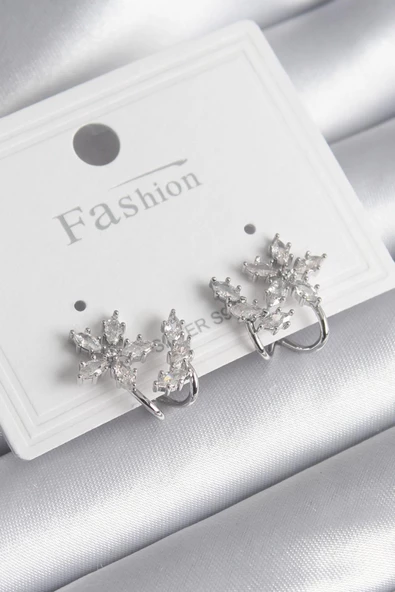 Gümüş Renk Zirkon Taşlı Çiçek Model Kadın Küpe - EBJ241130W29689 ürün görseli