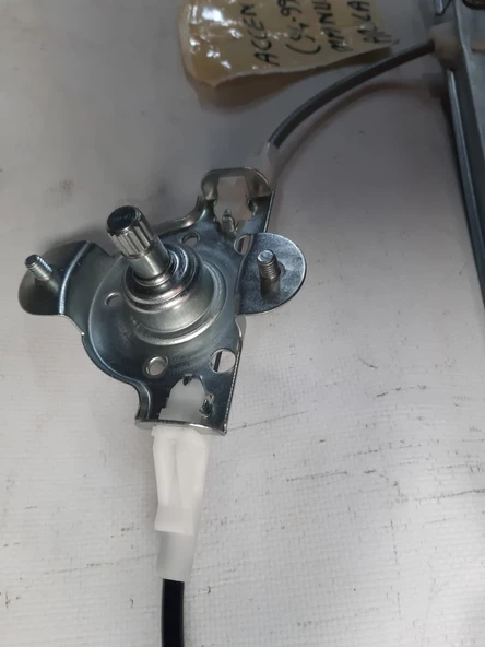 Hyundai Accent 1994-1999 yumurta kasa Arka kapı Cam Krikosu Sol mekanik manuel şöför tarafı yan sanayi 83401-22000 - 7