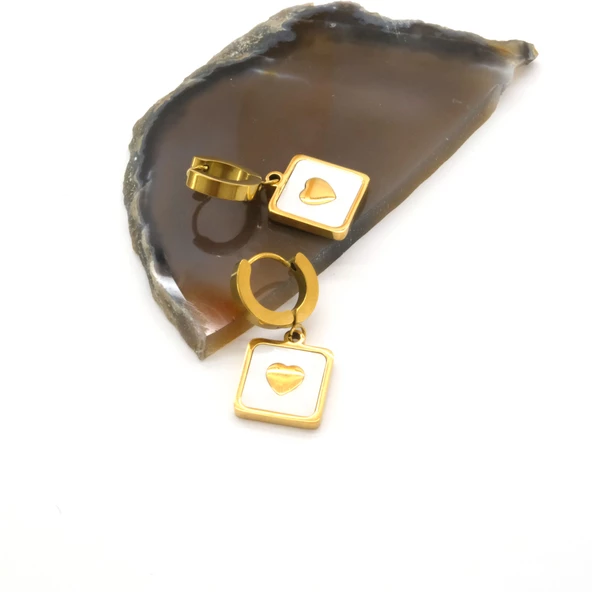 Çelik Sallantılı Küpe Altın Kaplama Kalp Detaylı Model UNK-812 - Resim 3