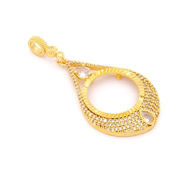 Yarım Altın Çerçeveli Kolye Ucu Altın Kaplama İşlemeli TGR-665 - Resim 3
