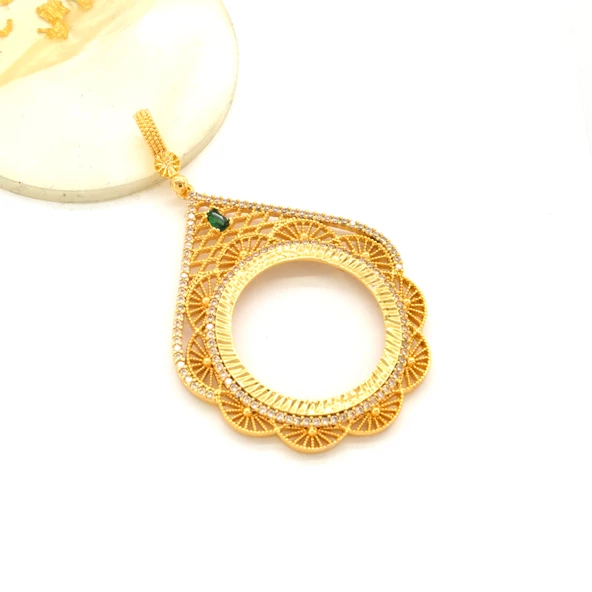 Tam Altın Çerçeveli Kolye​ Ucu Altın Kaplama İşlemeli TGR-597 - Resim 4